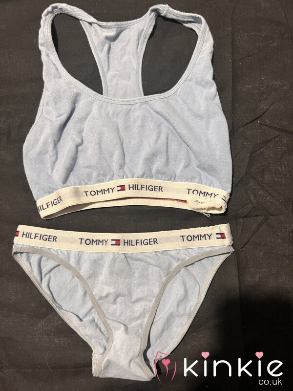 18 Yr Old’s Tommy Hilfiger Set