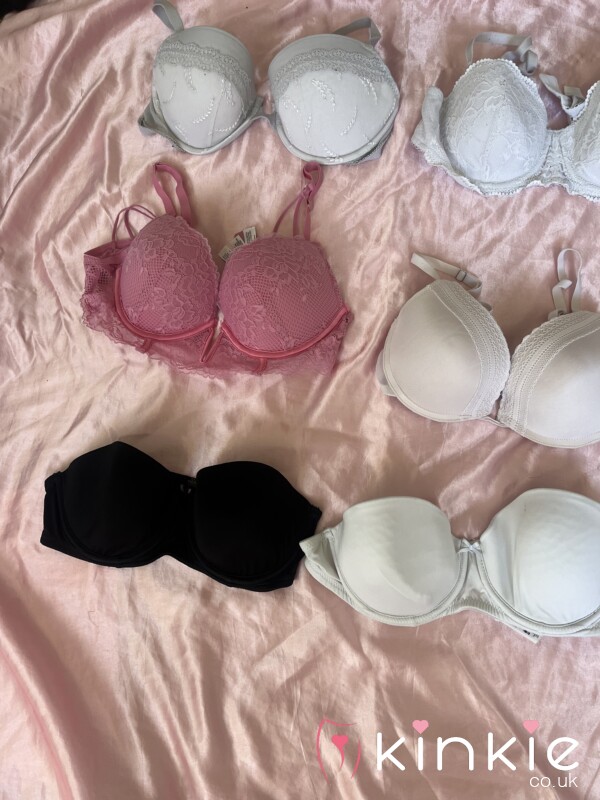 Choose Your Favourite Bra 🤭 Kinkies Top Seller 🥰