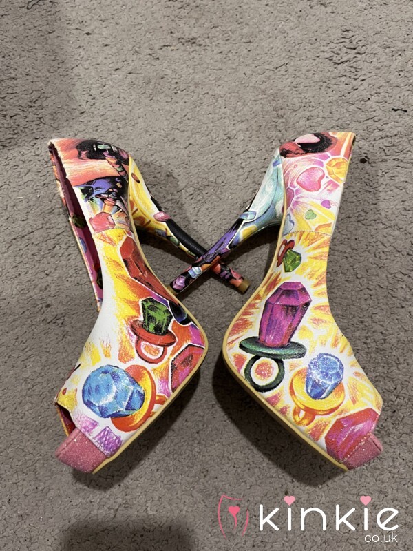 Daughters Iron Fist Heels Size 4