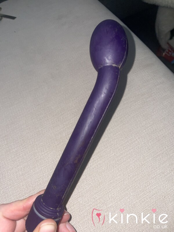 Goddesses Very Used S** Toy