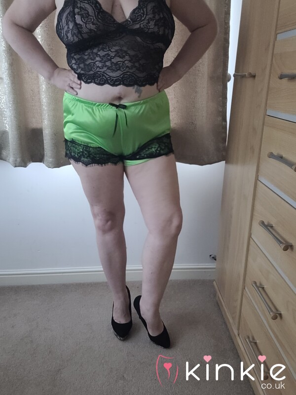 Green And Black Lace And Satin Pjs