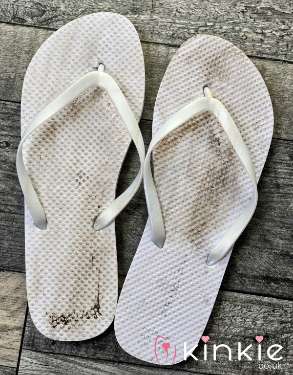 Ladies Extremely Well Worn WHITE Flip Flops For You Foot Fet**h Lovers...