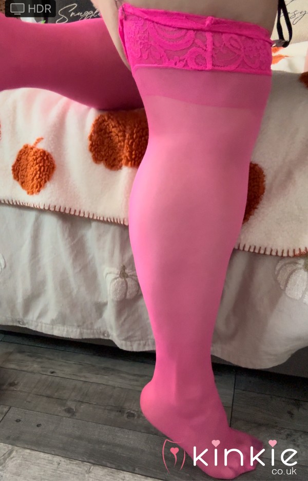 LET ME MOCK YOU IN MY PINK STOCKINGS 😈 HUMILIATION FOOT WORSHIP