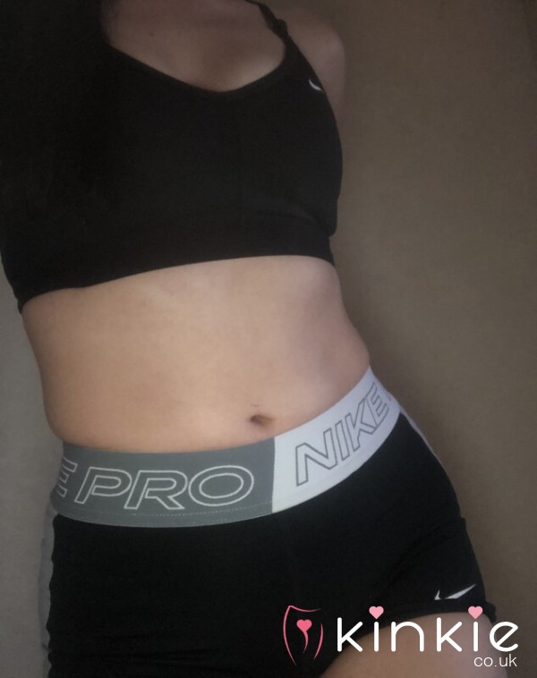 Nike Pro Gym Set 🤭 Sports Bra And Mini Shorts 🖤