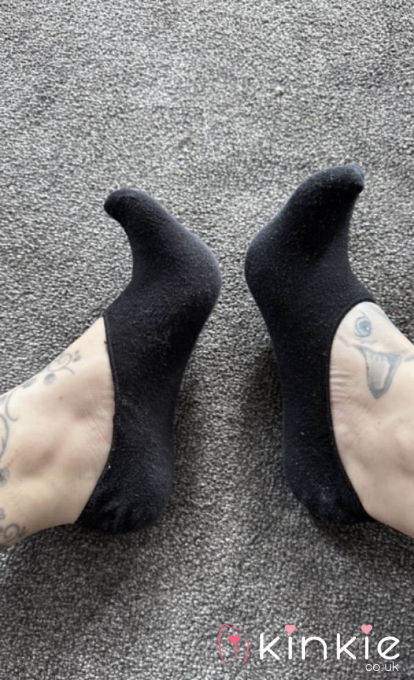 SUPER Stinky Black Pot Socks / Ankle Socks