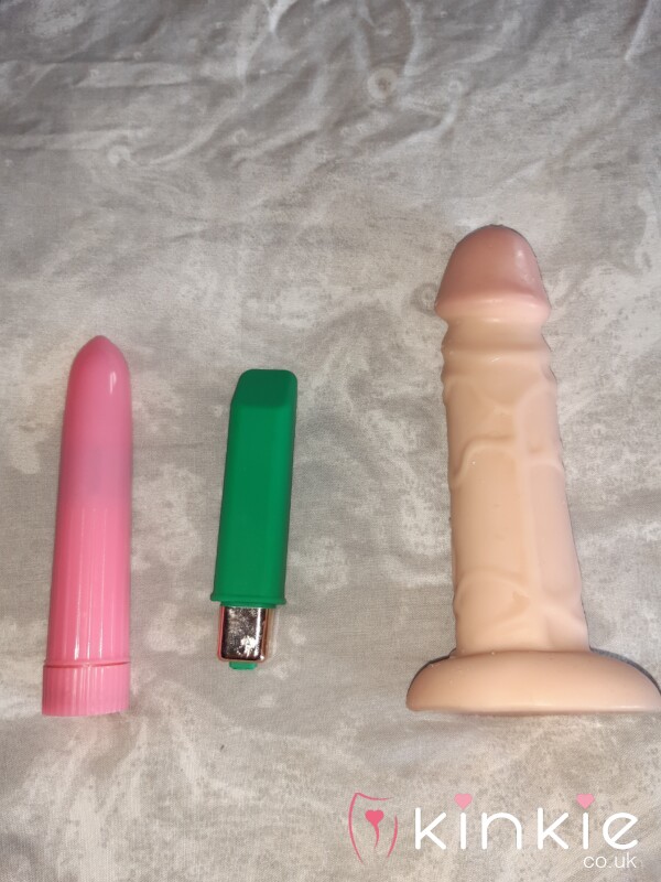 Used Di**o And Bullet Vibrators