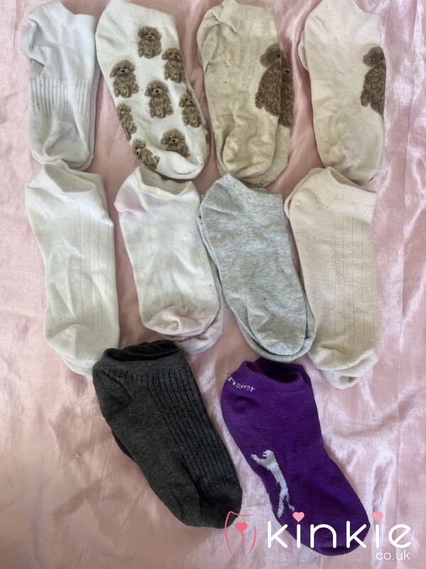 Well Worn Trainer Socks 🧦